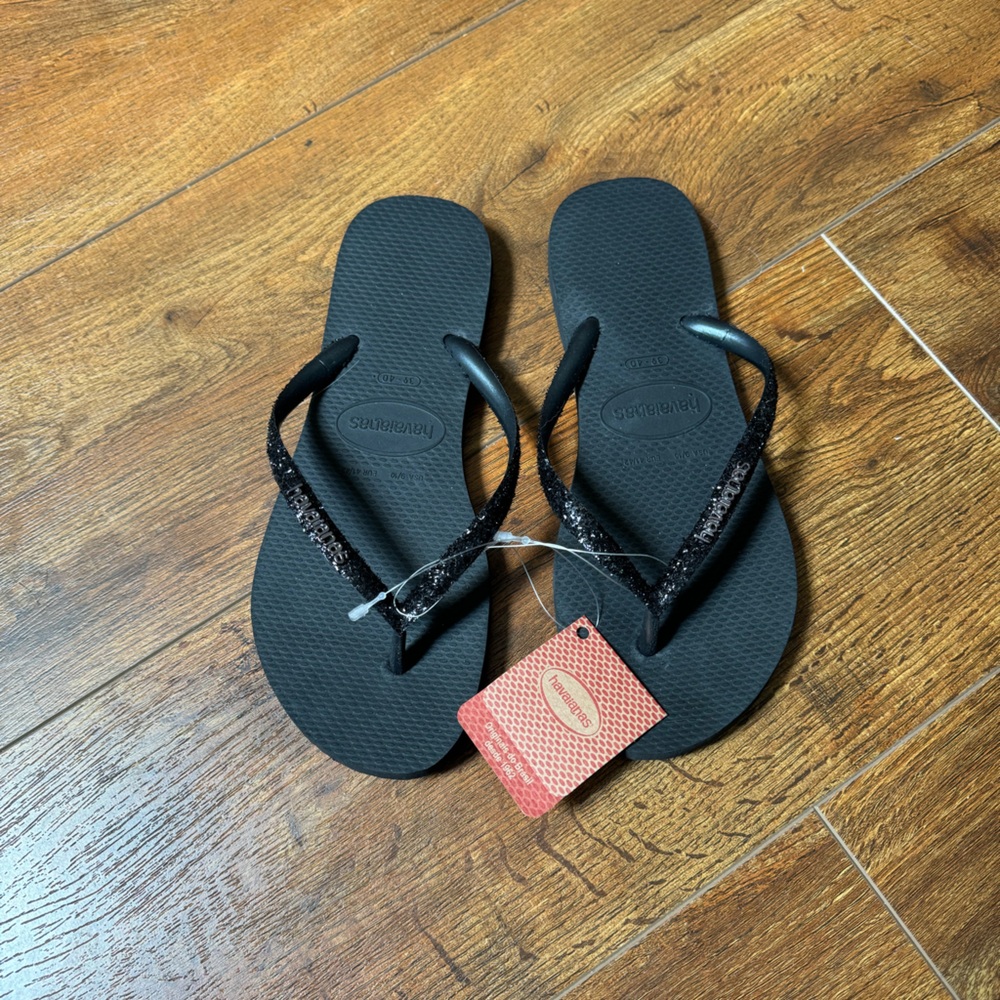 Havaianas Black Glitter Flip Flops